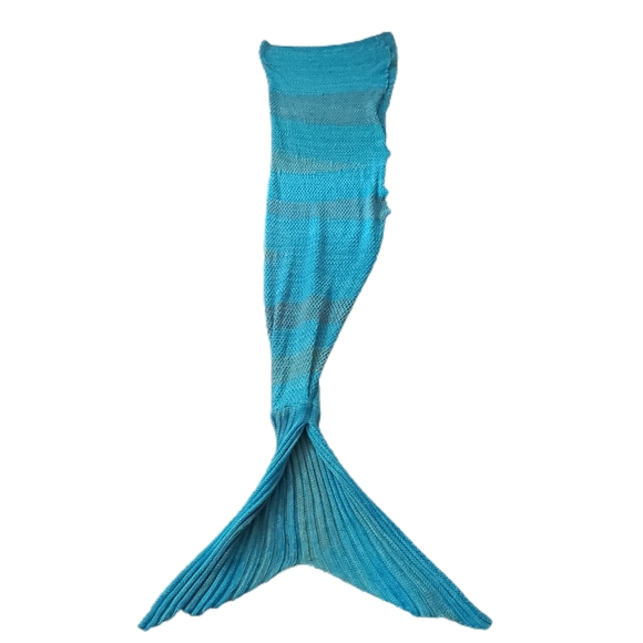 Mermaid tail blanket - Picture 2 of 5